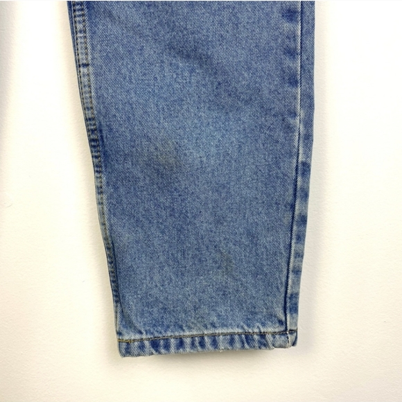 The Ragged Priest Lightwash Mom Jeans - Picture 10 of 10